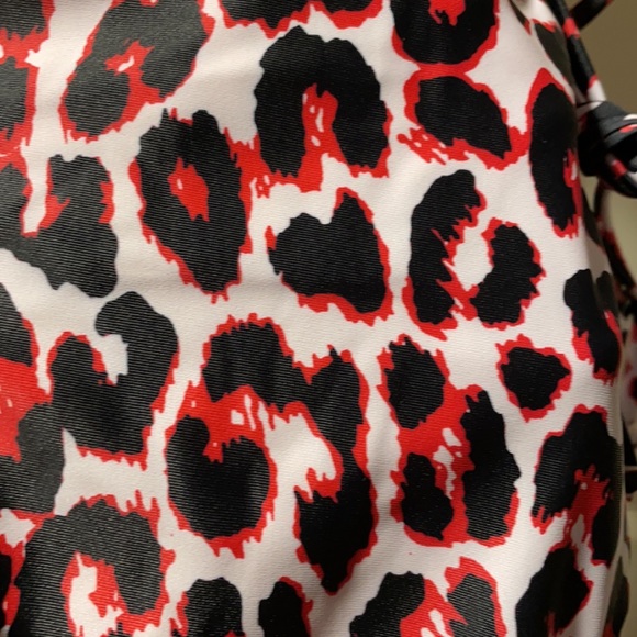 Black and red 1pc cutout swimsuit S - Picture 4 of 6